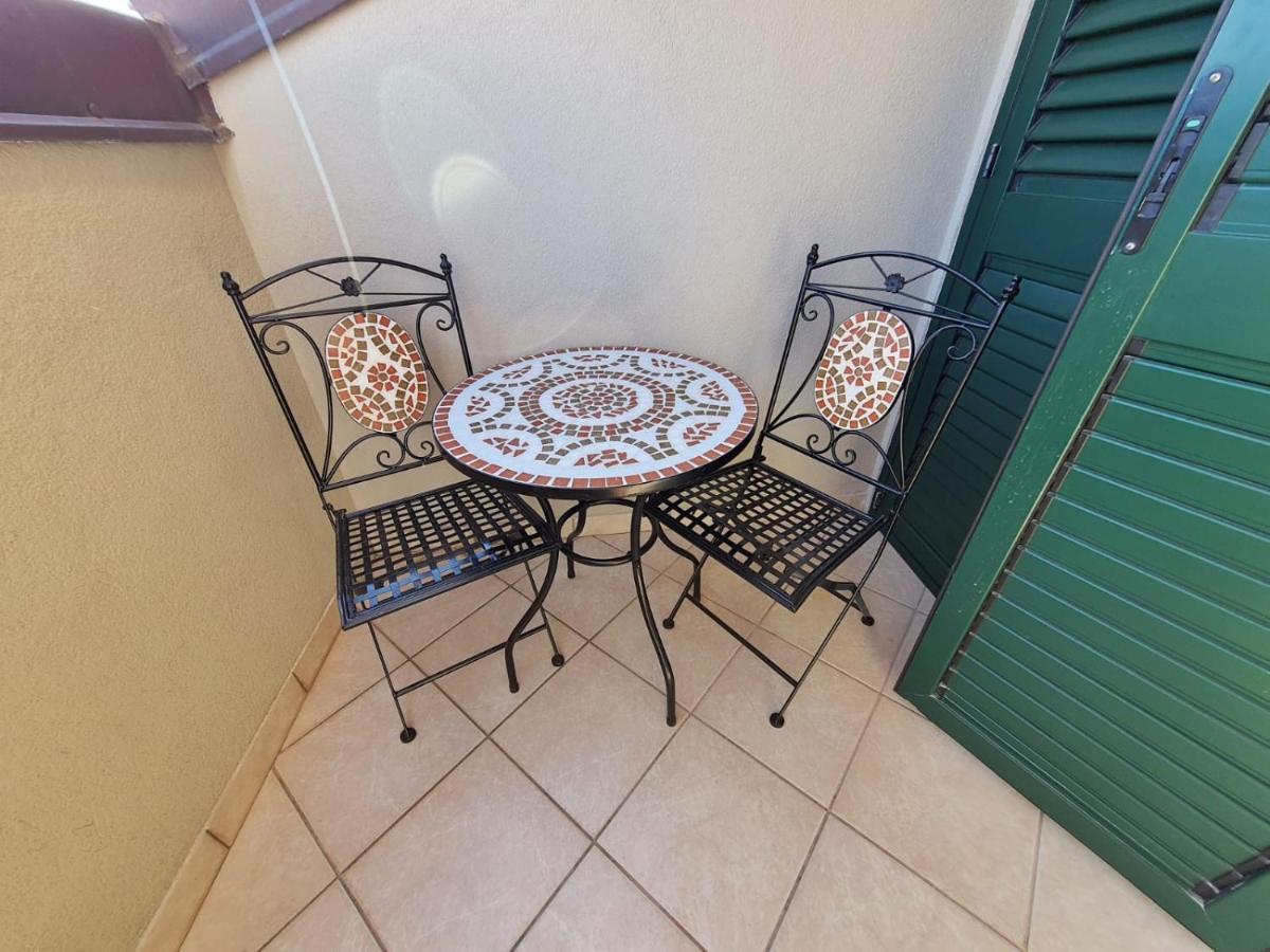 Apartmani Latin Езера Экстерьер фото