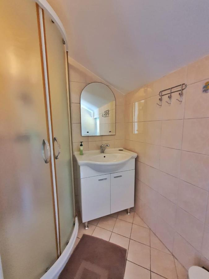 Apartmani Latin Езера Экстерьер фото