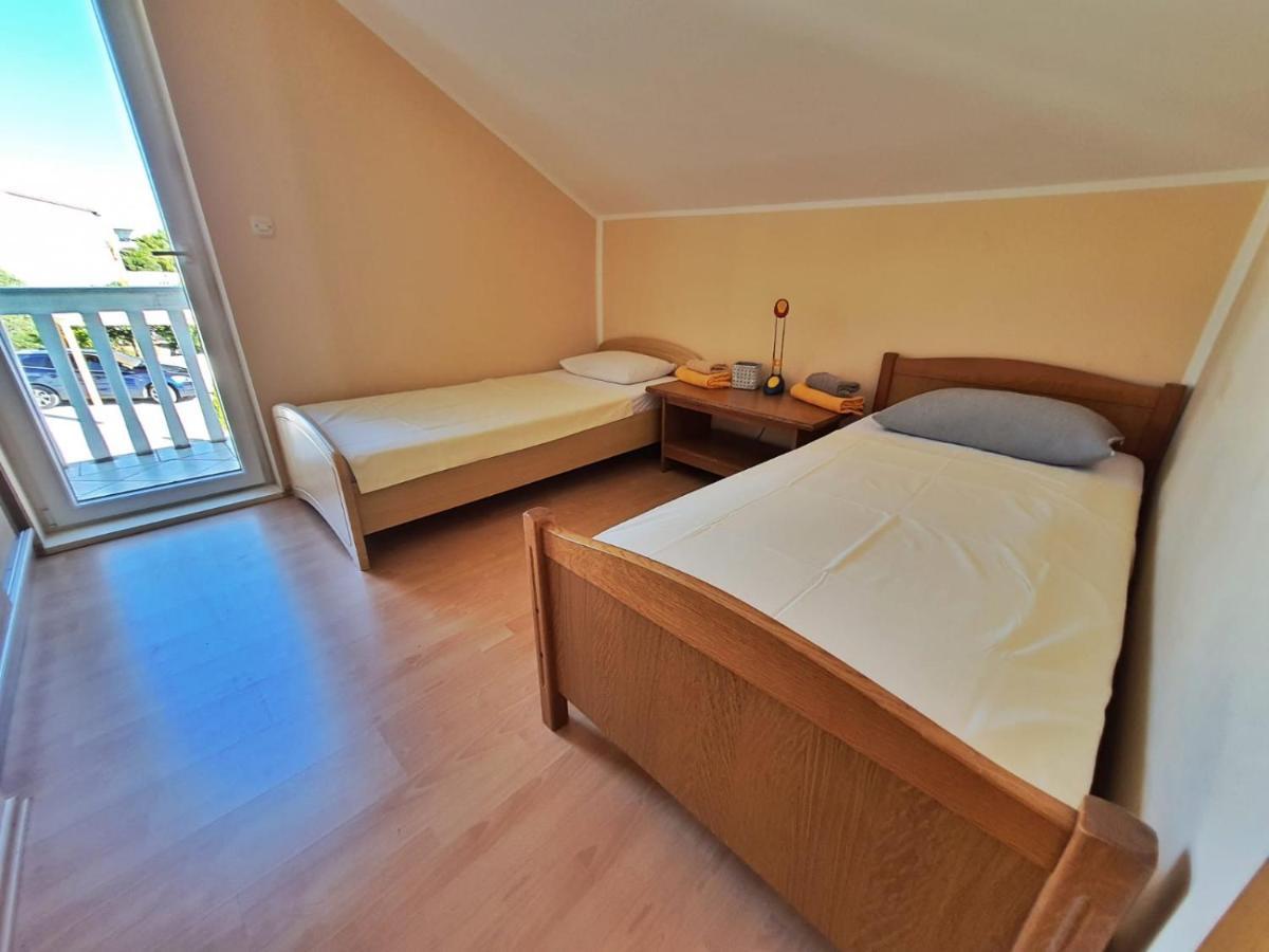 Apartmani Latin Езера Экстерьер фото
